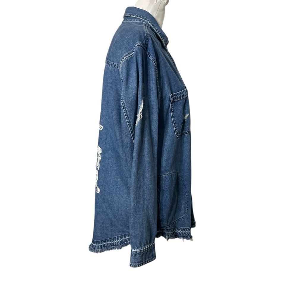 American Eagle Oversized Denim Jacket Women's Medium Blue Distressed Street - Picture 3 of 10